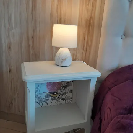 Lejlighed Domaine De Meslay, Avec Salle D'eau Et Wc *