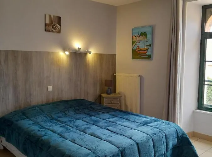 Daire Domaine De Meslay, Avec Salle D'eau Et Wc *